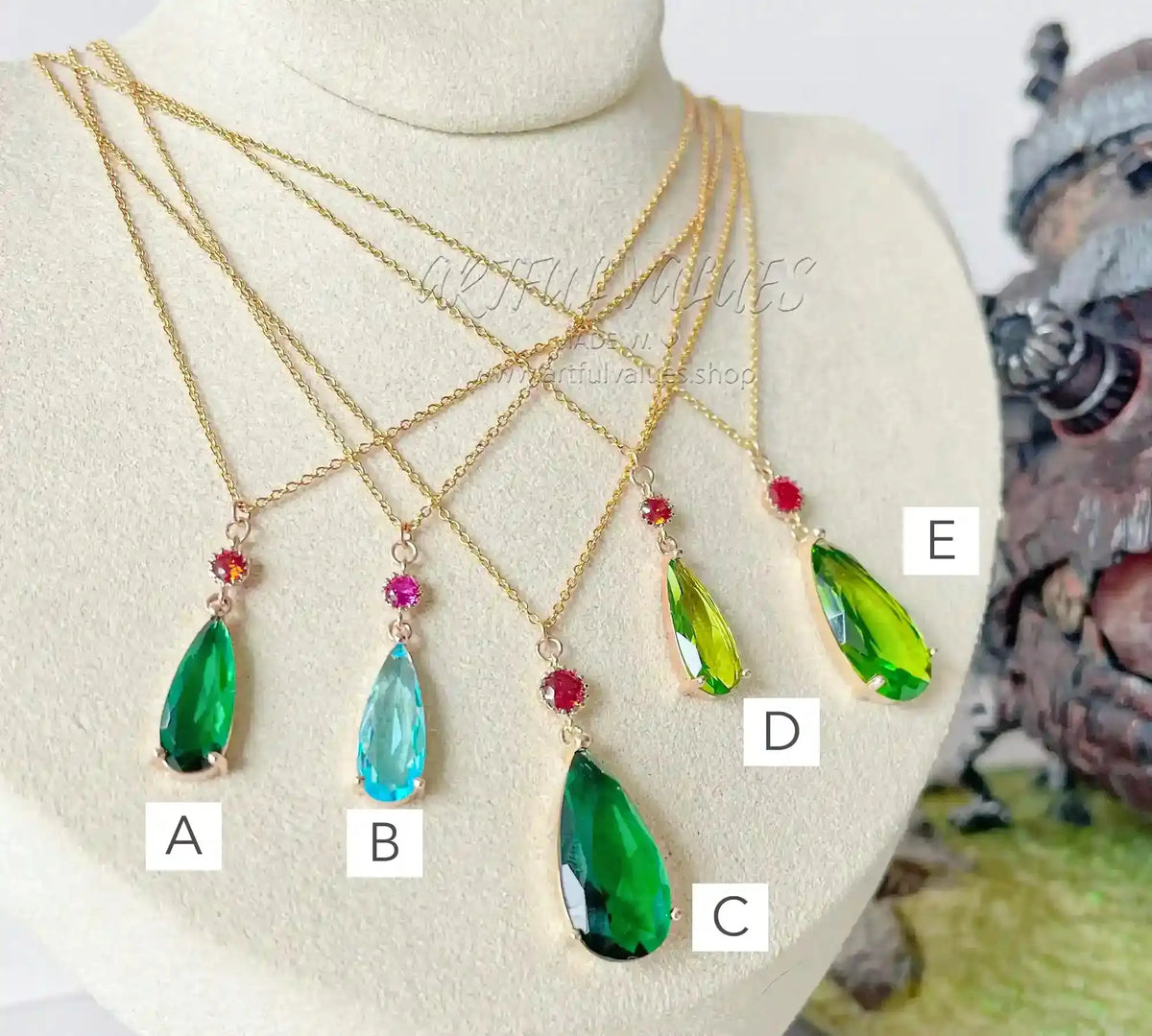 Howl's Necklace - Artful Values
